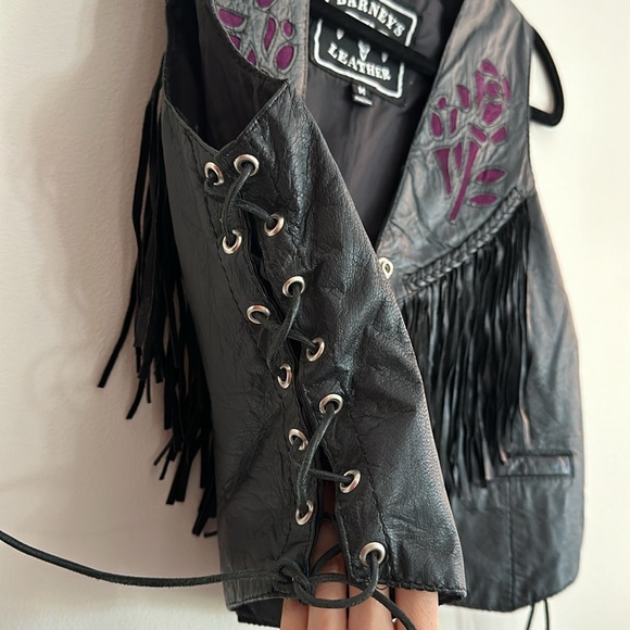 Vintage Leather Rose Corset Vest - Picture 7 of 12